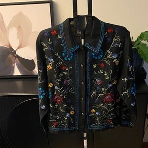 Tantrums Vintage 90’s Black Top with Multicolor Floral Embroidery